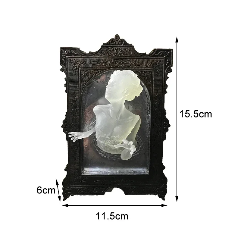 Gothic Devil Hand Wall Decor,  - Resin Art Light recension och pris